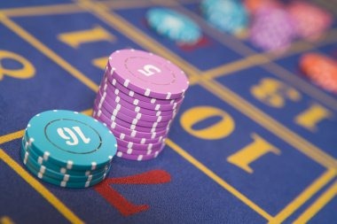 cuancash88 app showing Liga 1 football betting markets, game information, and casino games interface